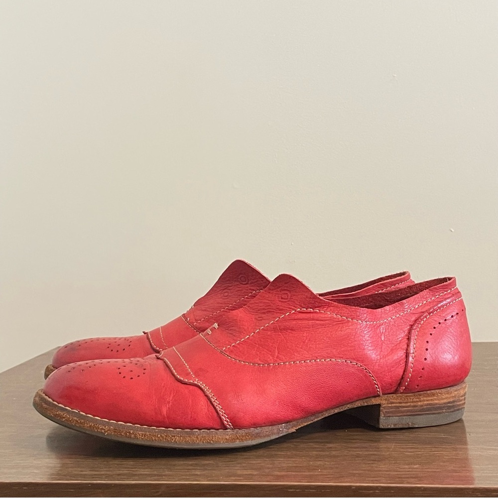 Blackstone HL55 Slip-on Oxford Red Leather Size 39. US 9